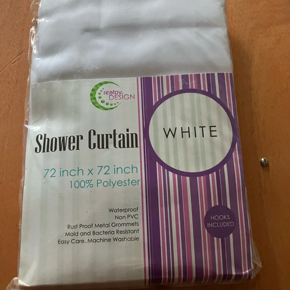 NWT white shower curtain 72 x 72 with hooks
